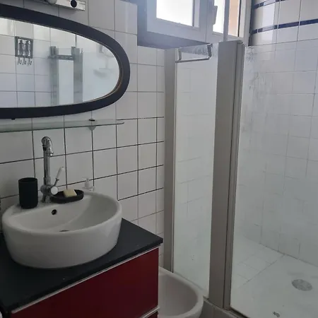 Artistique Апартаменты *