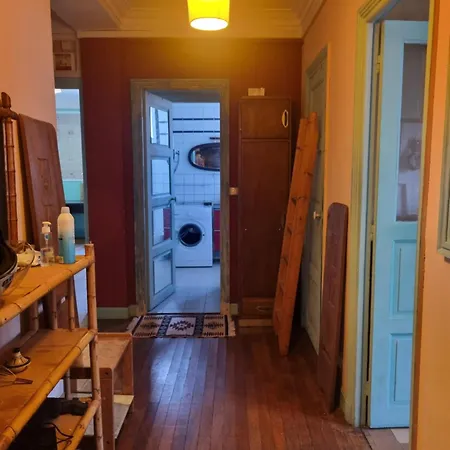 Apartment Artistique Paris